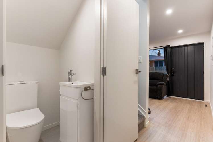 4/149 Tirimoana Road Te Atatu South_7