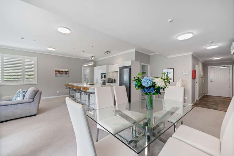 96 Eaves Bush Parade Orewa_10