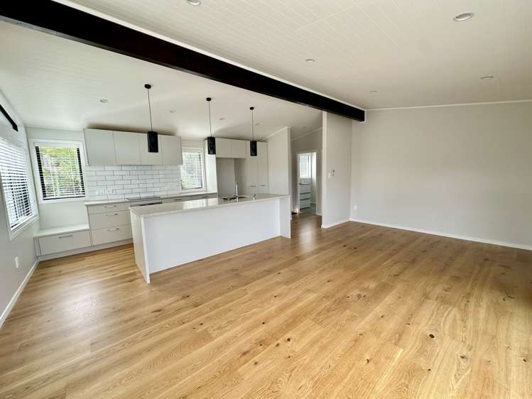 55 Lavery Place Sunnynook_7