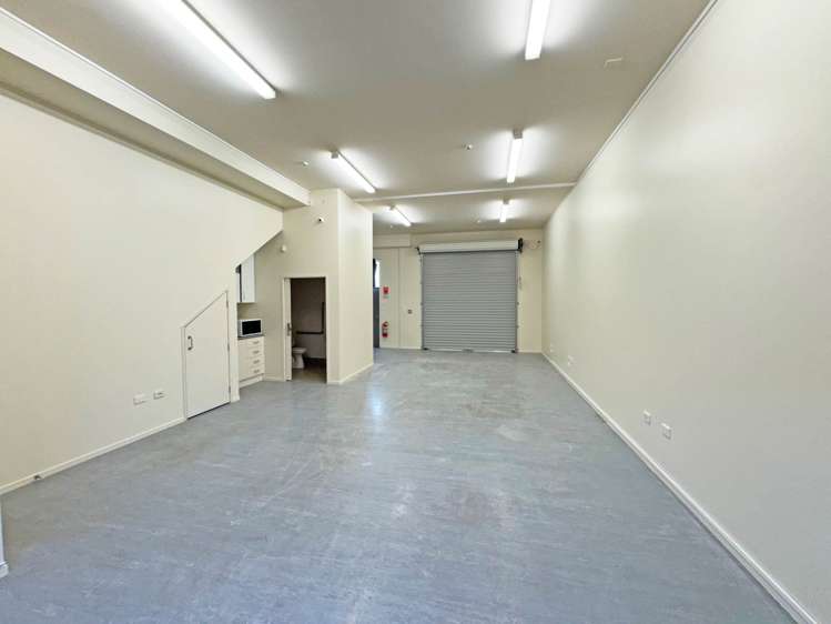 Unit 8/28 Torrens Road Burswood_3