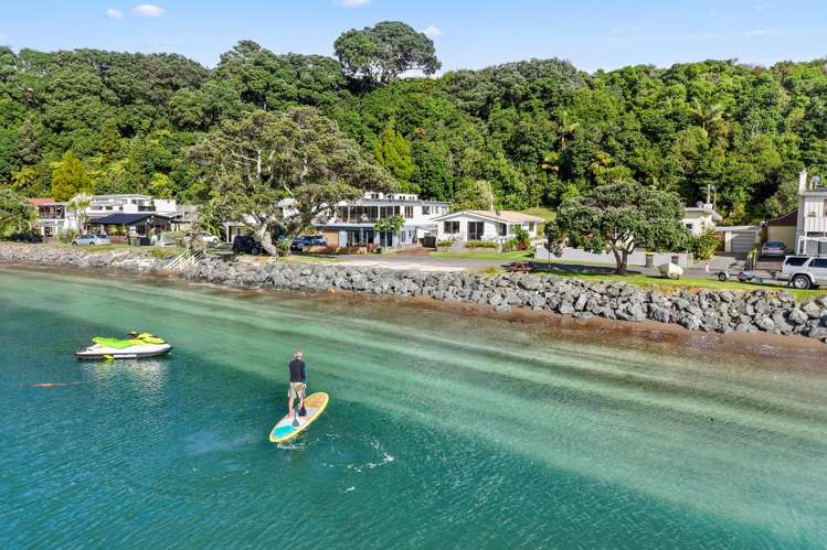 12 Matakatia Parade Matakatia_24