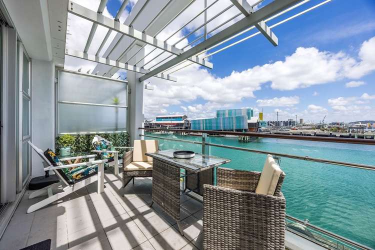 8/145 Quay Street Auckland Central_7