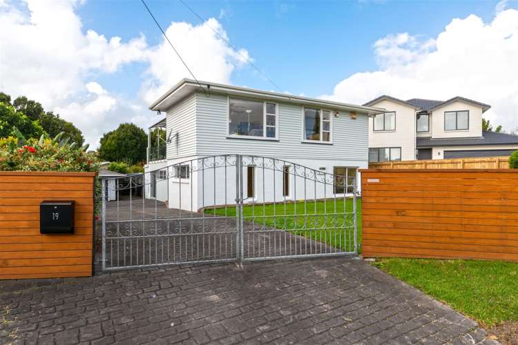 19 Marlene Avenue Te Atatu South_27
