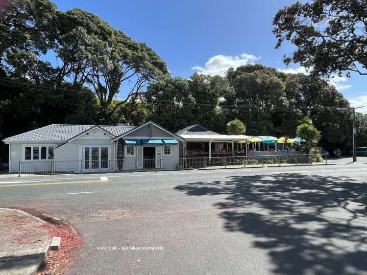 635 Cove Road Waipu_30