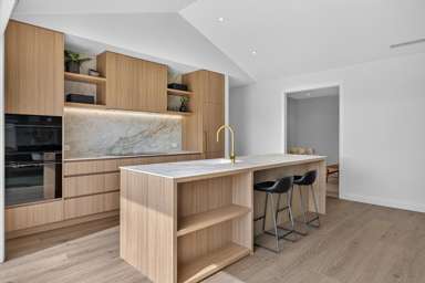 2 Knighton Drive_2