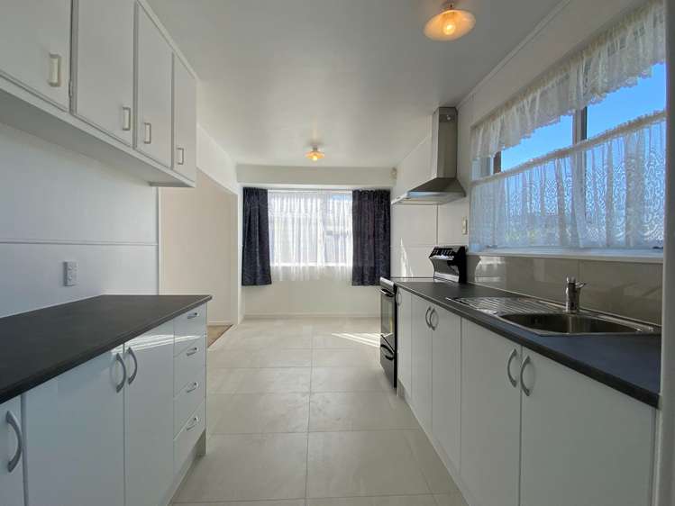 12 Chisholm Place Mangere East_2