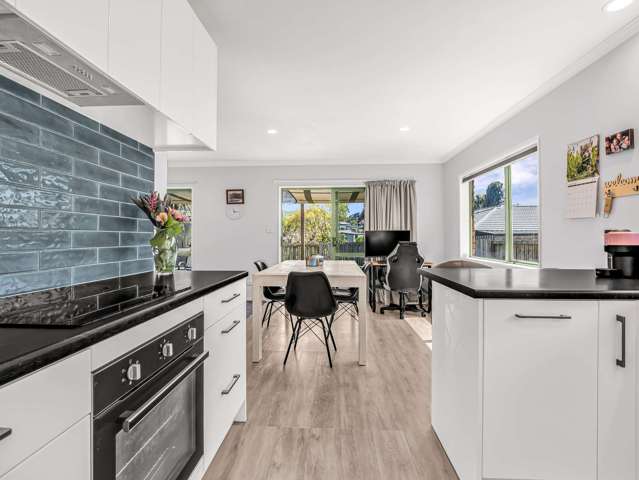 17 Barry Road Waihi_3