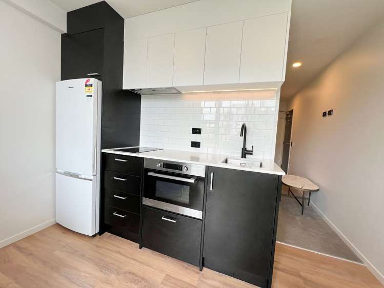 813B/106 Vincent Street 10015_5