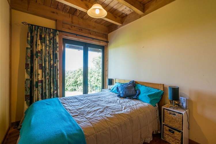 658 Cove Road Waipu_11