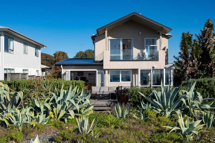 225 Clifton Road Te Awanga_15