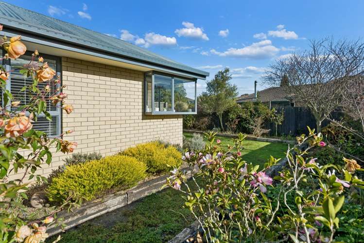 13a Bunting Place Woodend_11