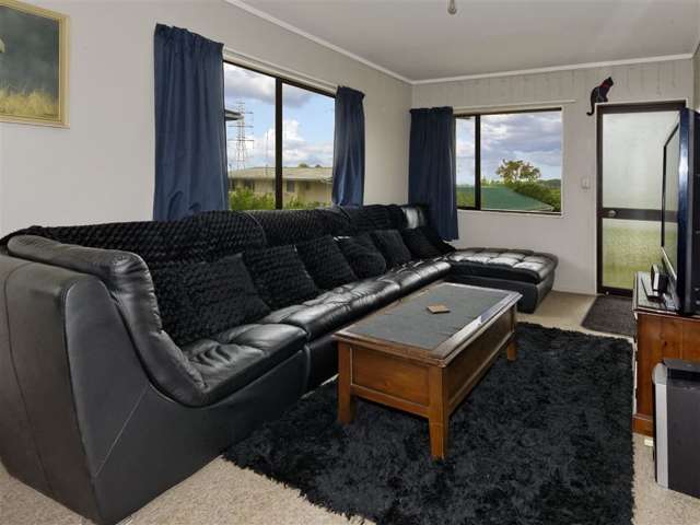 47 Garton Drive Massey_4