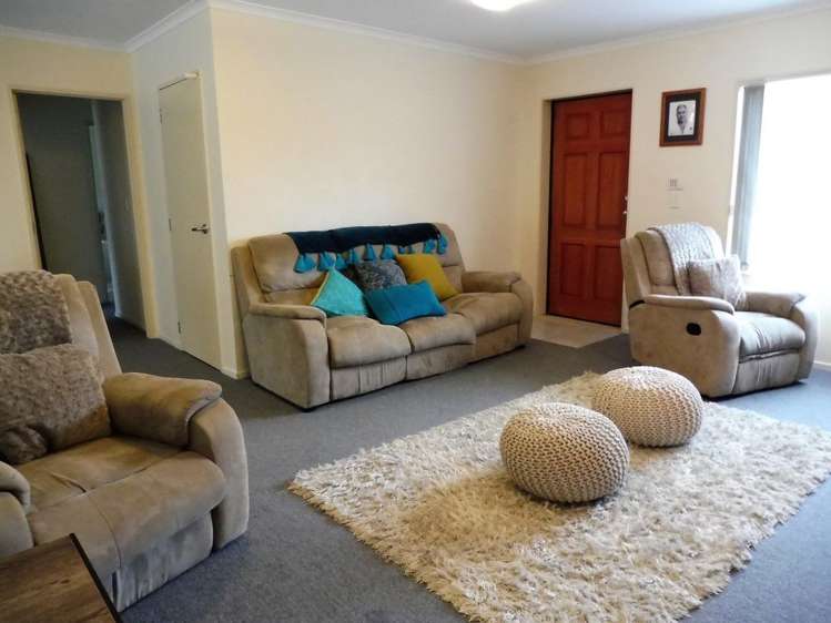 9 Peng Place Mangere Bridge_5