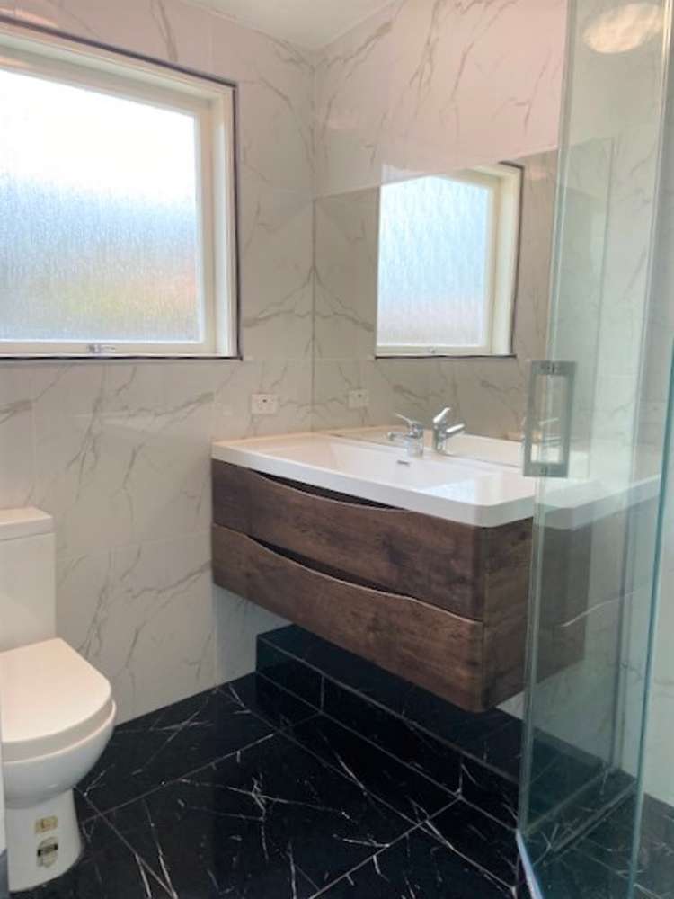 575 East Coast Road Browns Bay_15