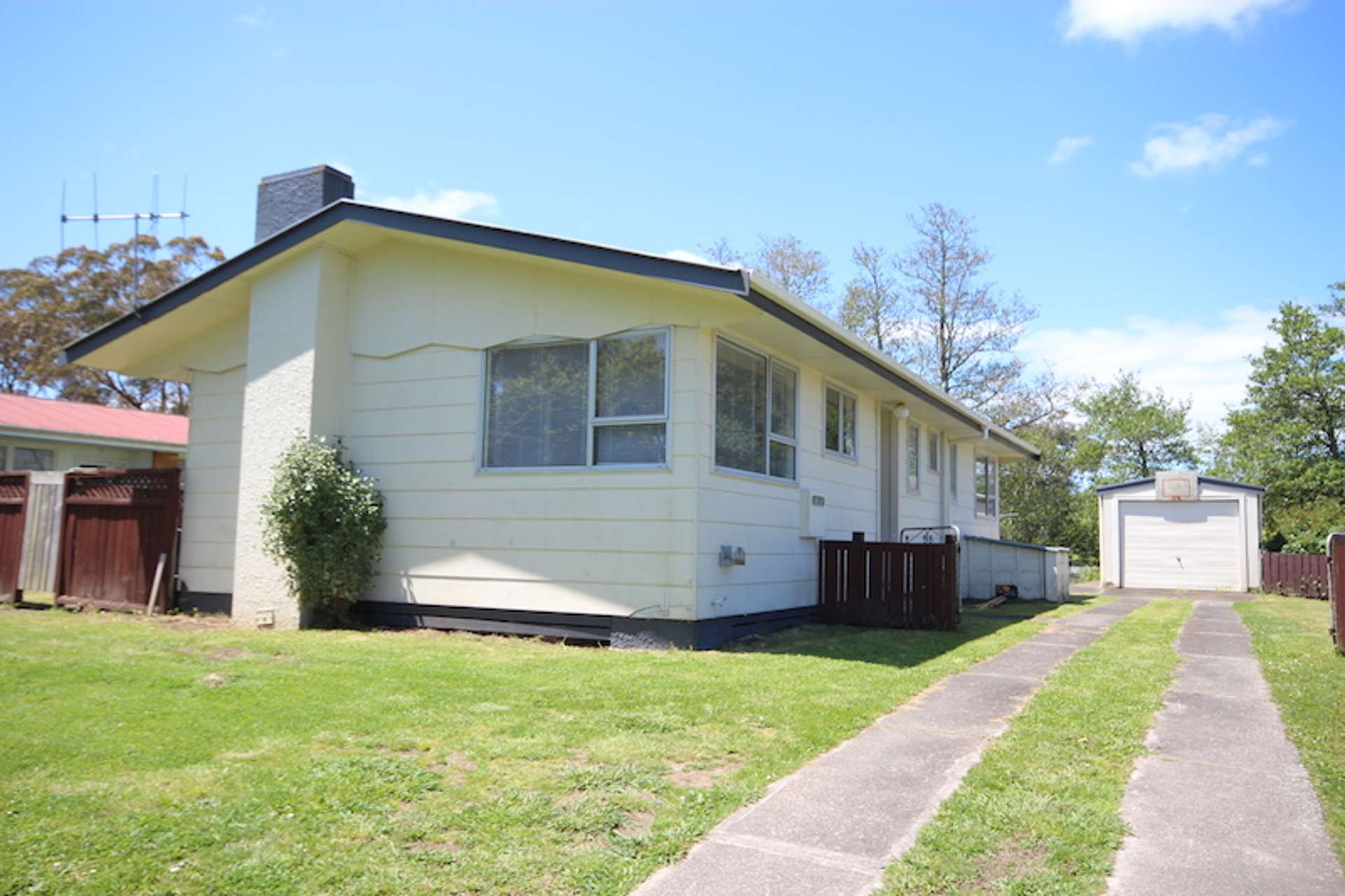 37 James Henry Crescent Huntly_0