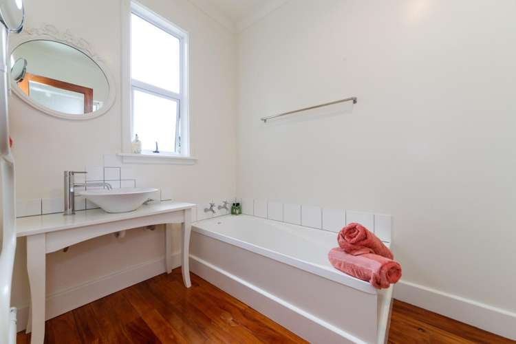 8 Hunia Street Marton_9