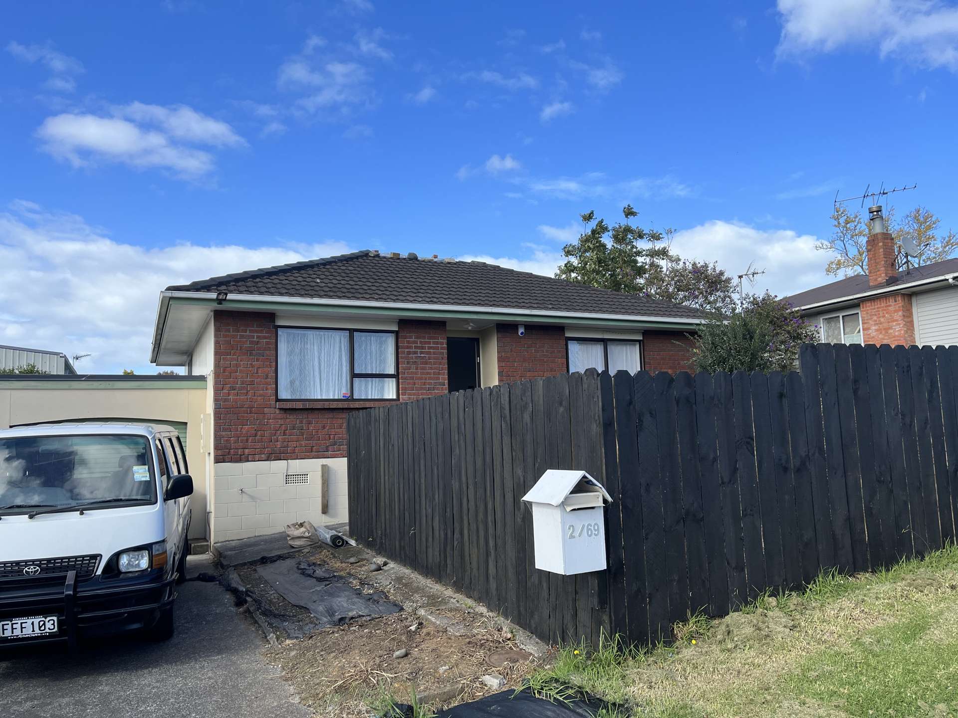 2/69 Orams Road Hillpark_0
