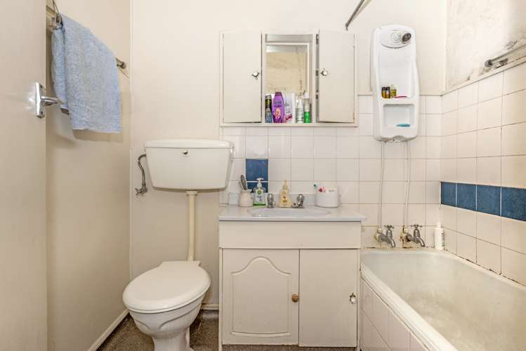 1 Rutene Road Kaiti_8