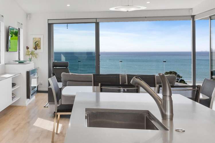 31 Taranga Road Langs Beach_21