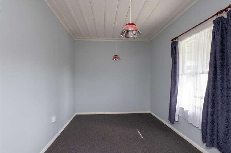 84 Riemenschneider Street Manaia_8