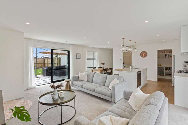 14 Florence Drive Lincoln_4