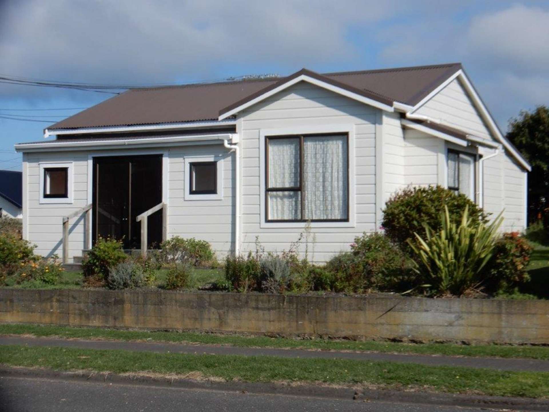 14 Erin Street Hawera_0