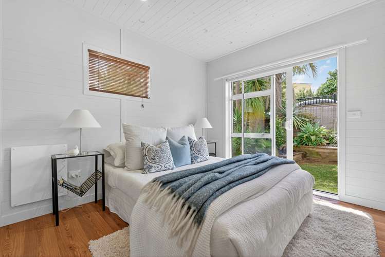 29 Peter Terrace Castor Bay_15