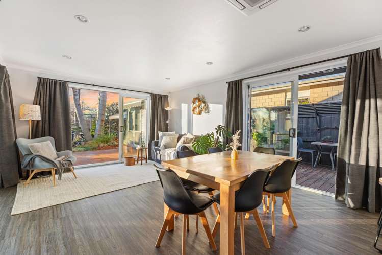 9 Bracken Mews Pyes Pa_6