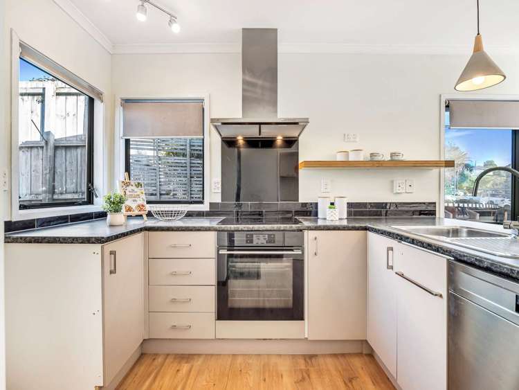 55 Malaspina Place Papatoetoe_9