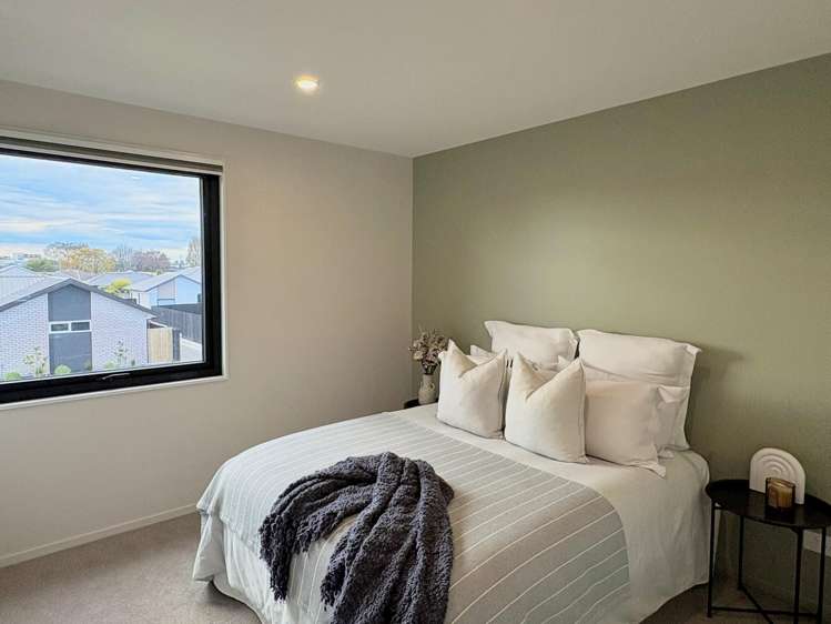 9/8 Akoranga Place Hornby_10
