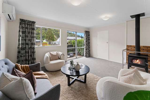 Location, Style and Garden - Be Quick!