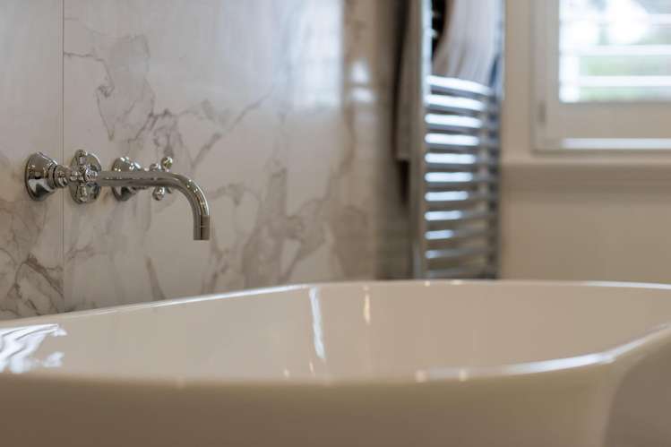 212 Beach Road Elgin_44