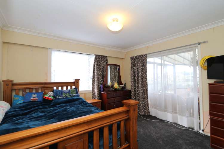 52 Edinburgh Crescent Waikiwi_8