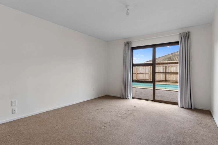 226 Fairway Drive Te Kamo_14