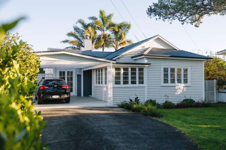 30 Cambrai Avenue 10044_0