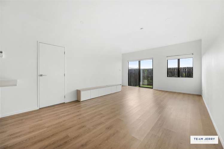 63 Whare Kauri Road Takanini_4