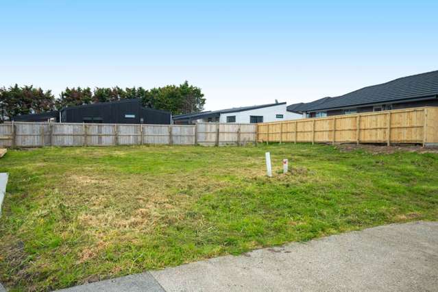 6 Te Paahi Avenue Waiuku_1