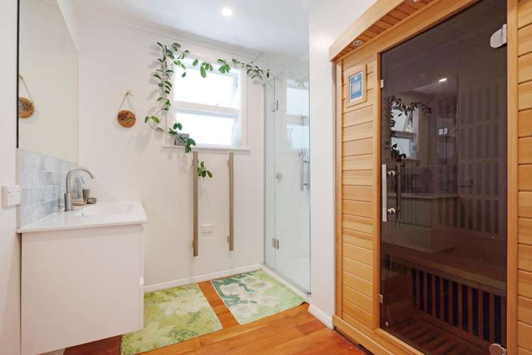 33 Volga Street Island Bay_13