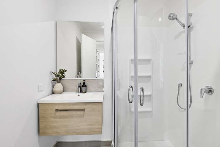 13 Bentley Lane Leamington_8