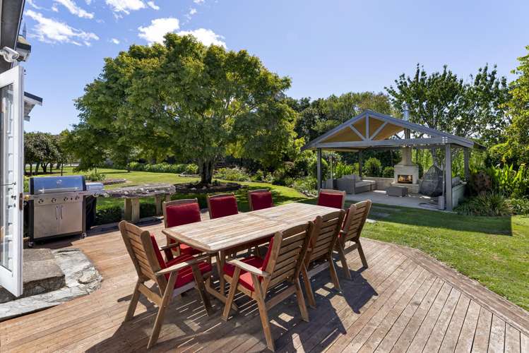 355 Main Rd Spring Grove Wakefield_6