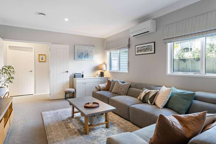 3 Lees Cove Karaka_12