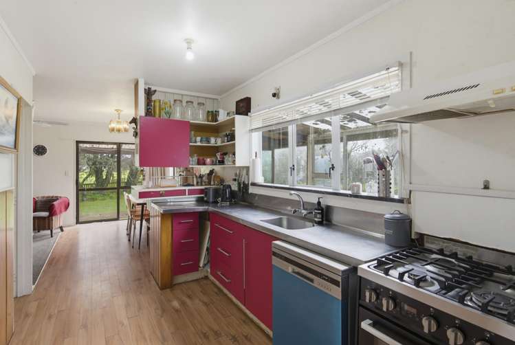 583 Hokio Beach Road Hokio Beach_2