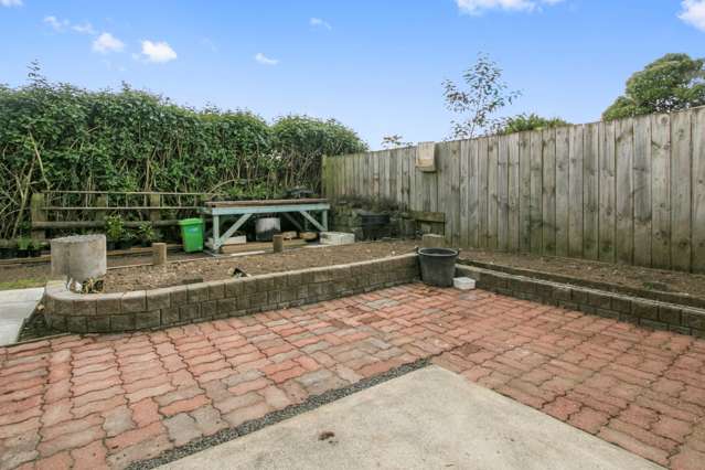 16 Ronald Place Manurewa_3