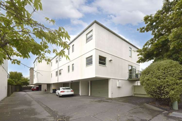 4/252 Worcester Street_0