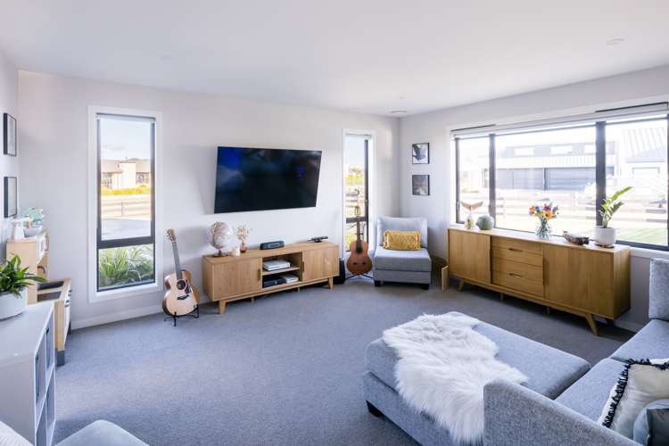 49 Mike Smith Drive Cambridge_15