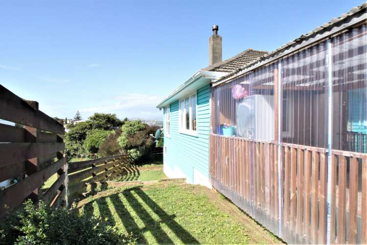 2 Ngahue Crescent Elsdon_23