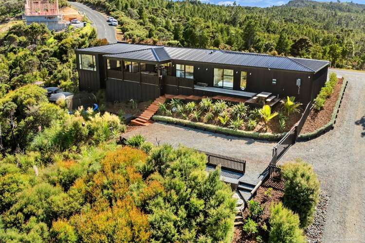 236 Hillcrest Road Wainui_18