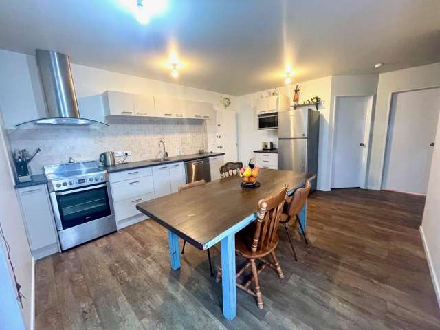 16 Seabreeze Way Raglan_3