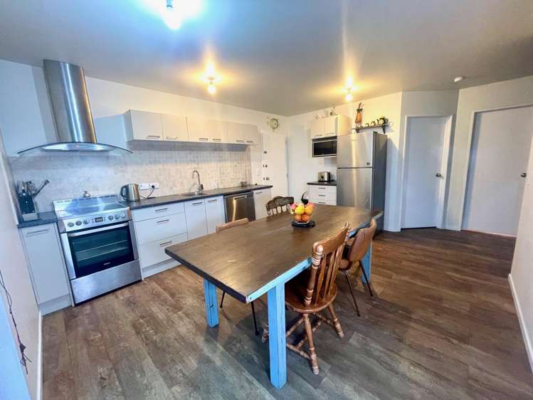 16 Seabreeze Way Raglan_3