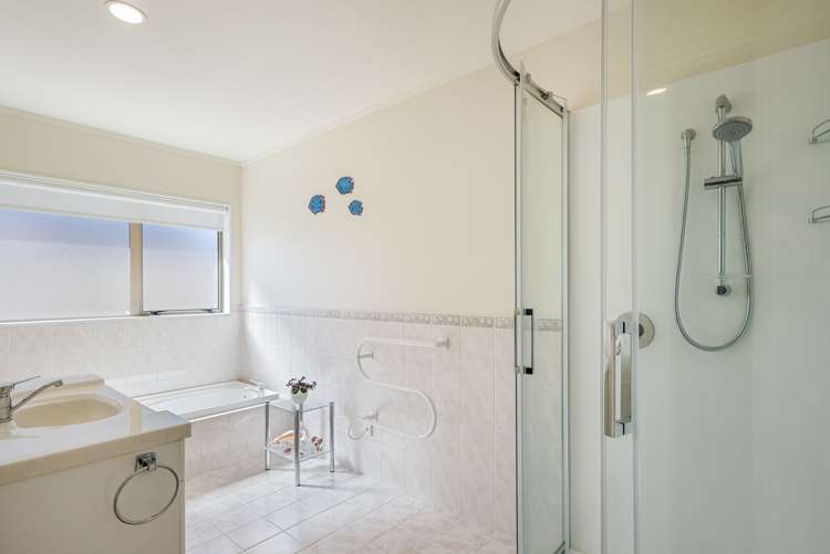 11 San Vito Place Paraparaumu Beach_15